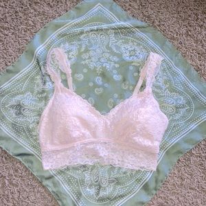 Light Pink Brallette. Size Medium.